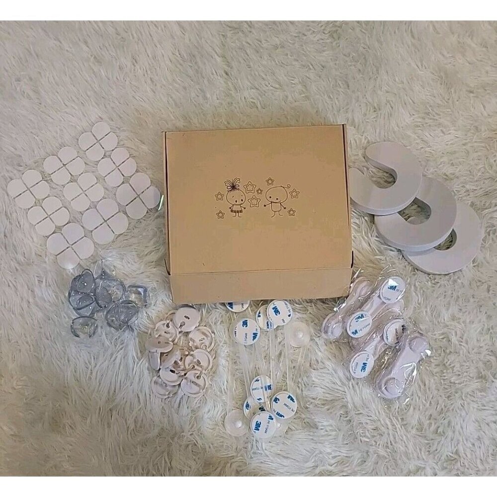 3M Baby Safety Protection Kit 40 Piece Door Lock Corner Guards Outlet Cover Home